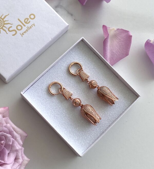 Luxurious Rose Gold Color Earrings